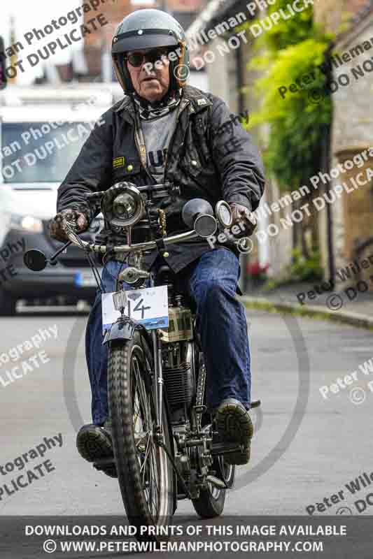 Vintage motorcycle club;eventdigitalimages;no limits trackdays;peter wileman photography;vintage motocycles;vmcc banbury run photographs